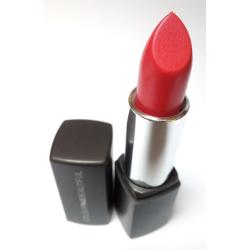 warm pink lipstick